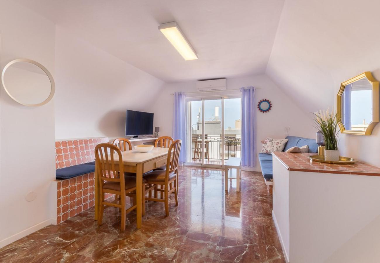 Reformado Apartamento En El Centro Con Vista Al Mar Torremolinos Buitenkant foto