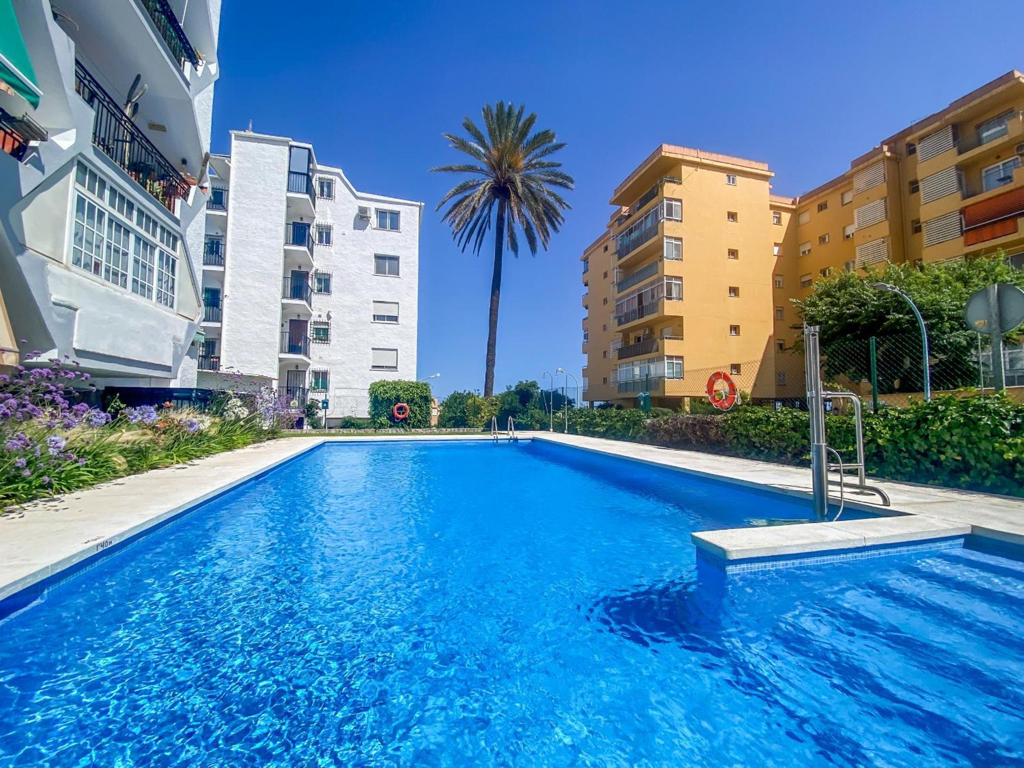 Reformado Apartamento En El Centro Con Vista Al Mar Torremolinos Buitenkant foto