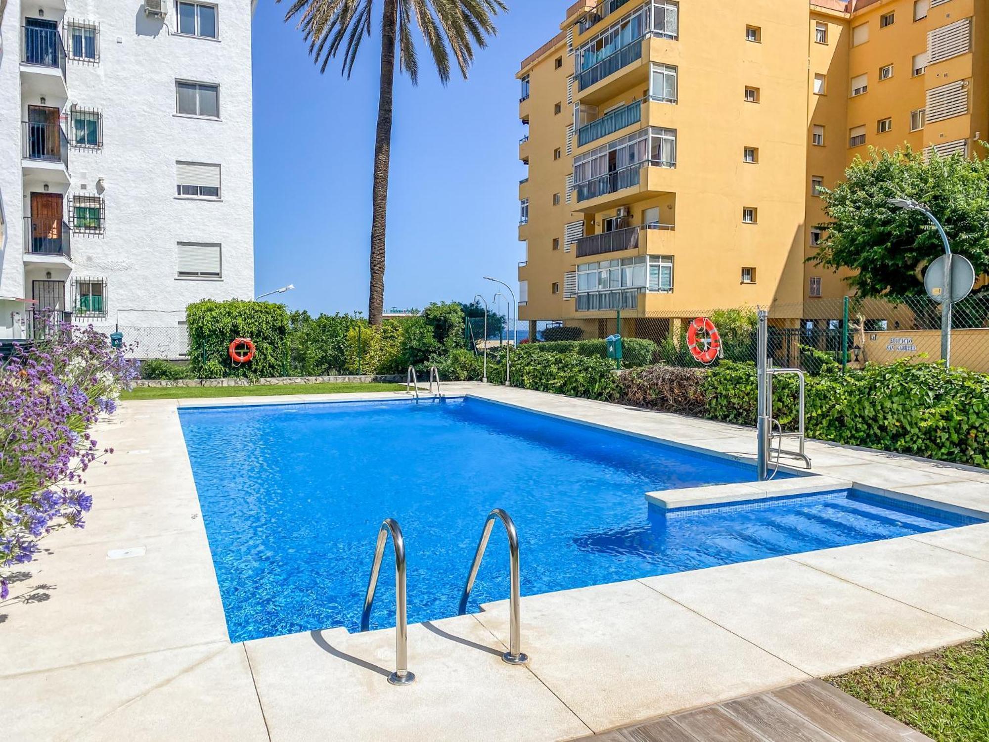 Reformado Apartamento En El Centro Con Vista Al Mar Torremolinos Buitenkant foto